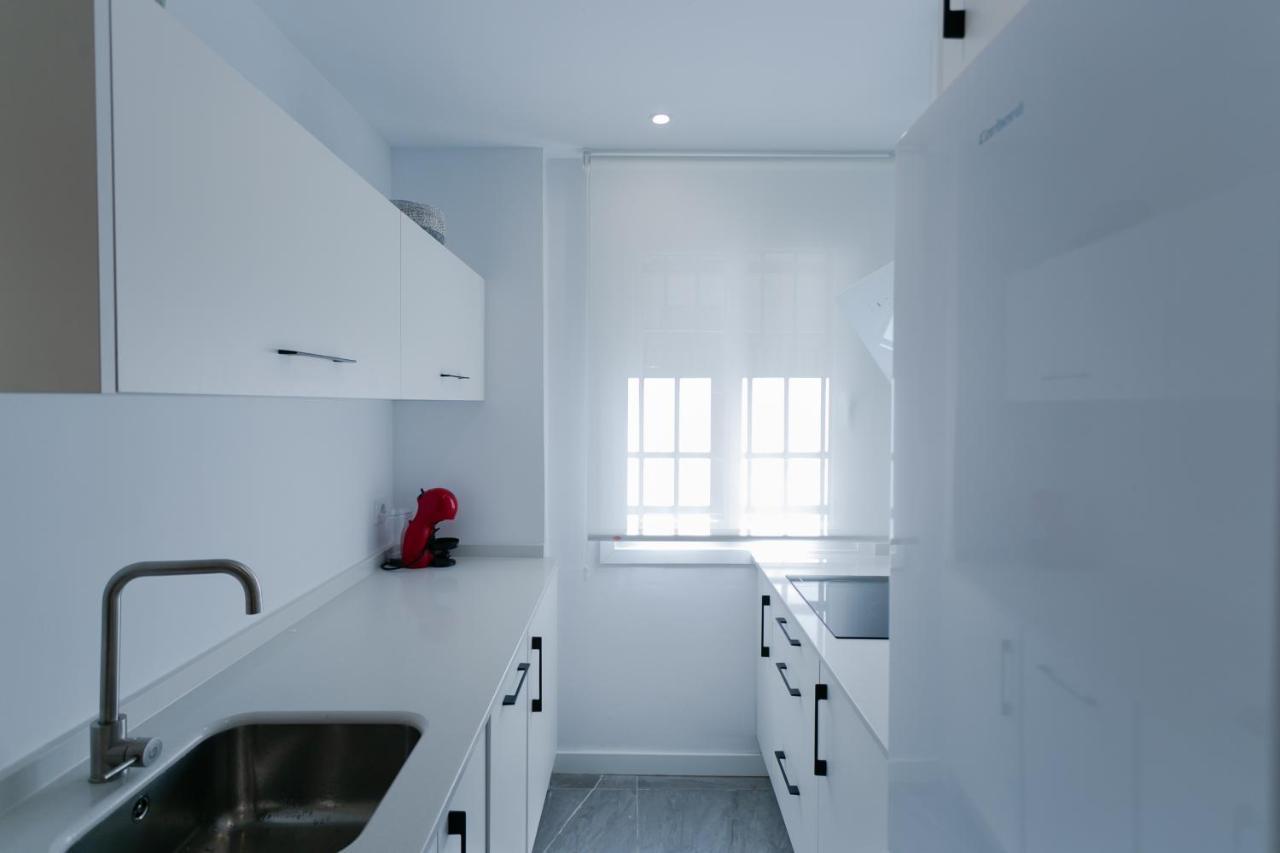 Lujoso Apartamento Con Piscina Compartida 1 Seville Exterior photo